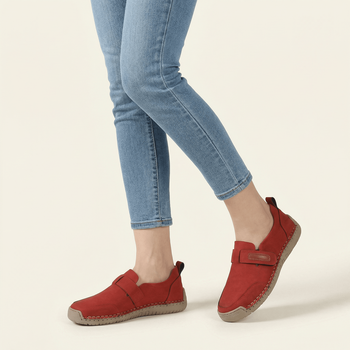 Mocassin Femme en Suédine à Couture Contrastée
