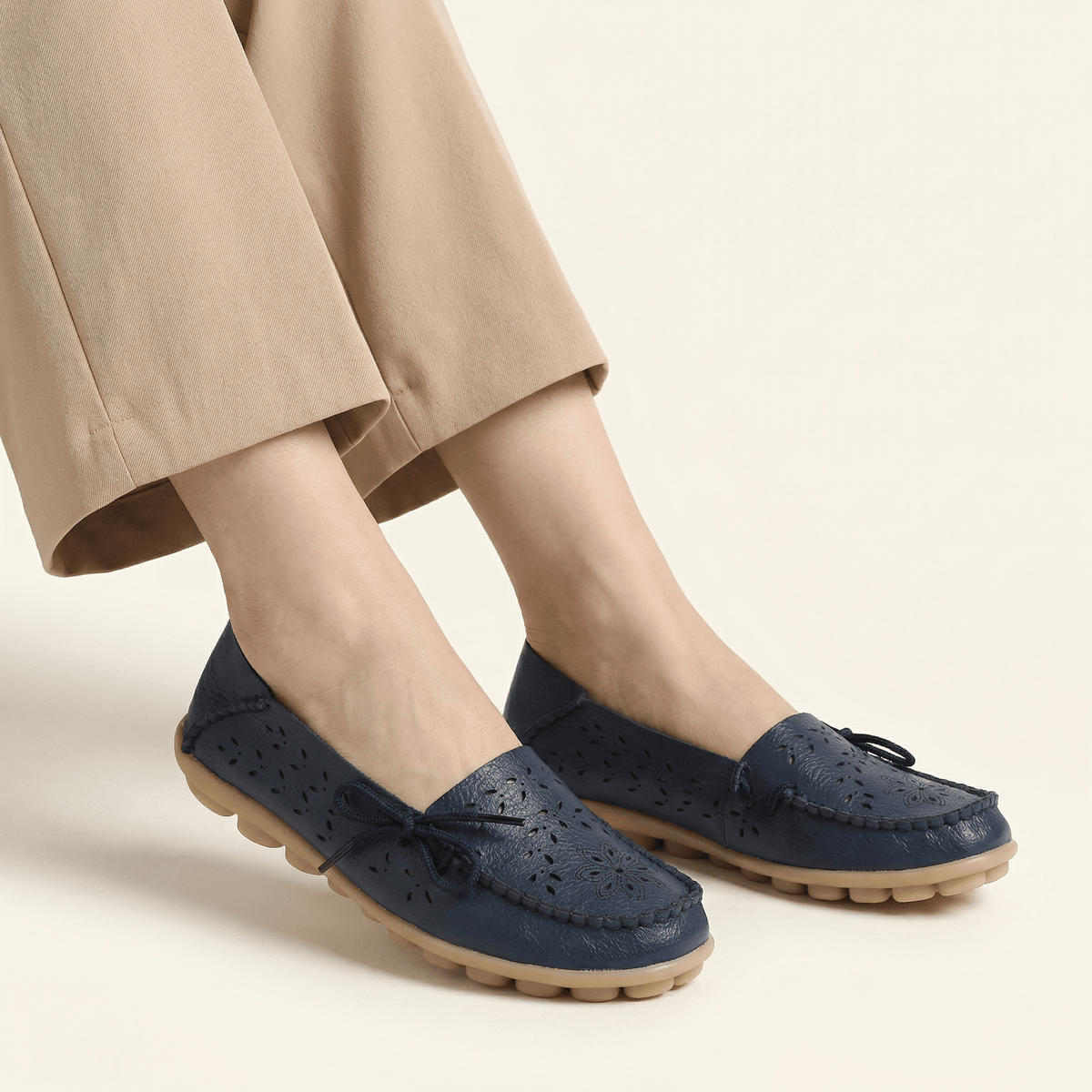 Mocassin Femme Perforé avec Lacets et Picots